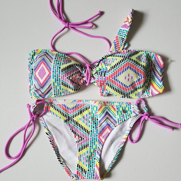 American Eagle Outfitters Other - American Eagle Aztec print bikini set size S